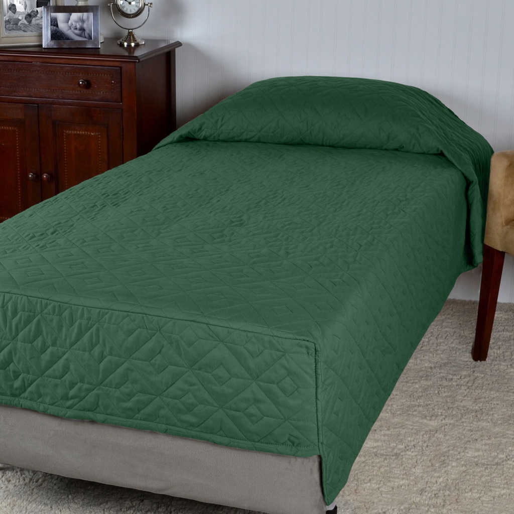 COZY COMFORTER COVERLET LINED W/ FLEECE 37X86X14 - COLOR: FOREST GREEN (PRICE PER CASE OF 4)