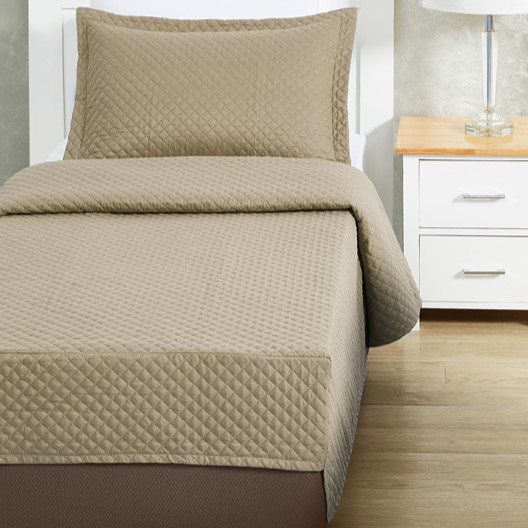 RADIANCE DIAMOND QUILT FITTED COVERLET 37X86X14 BRUSHED MICROFIBER - COLOR: TRUFFLE (PRICE PER CASE OF 4)