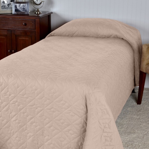 [BCC76110BEIGE] COZY COMFORT BEDSPREAD LINED W/ FLEECE 76X110 - COLOR: LAMBSWOOL (MUST ORDER CASE OF 4)